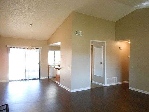 5th image of 25900 White Wood Cir