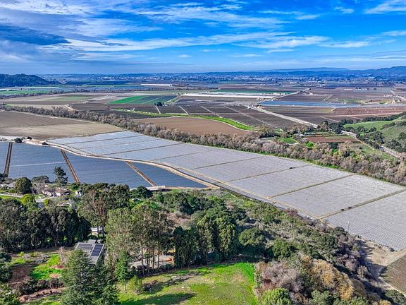 4th image of Murphy Rd