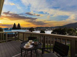 40 Drakes View Cir, Kentfield, CA 94904