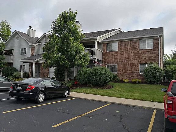 2nd image of 6641 Hedington Sq APT 7