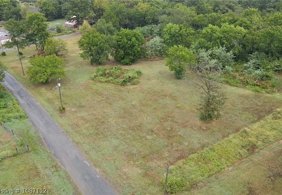 1st image of Choctaw Ave