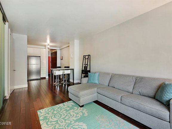 2nd image of 85 Livingston St APT 18O