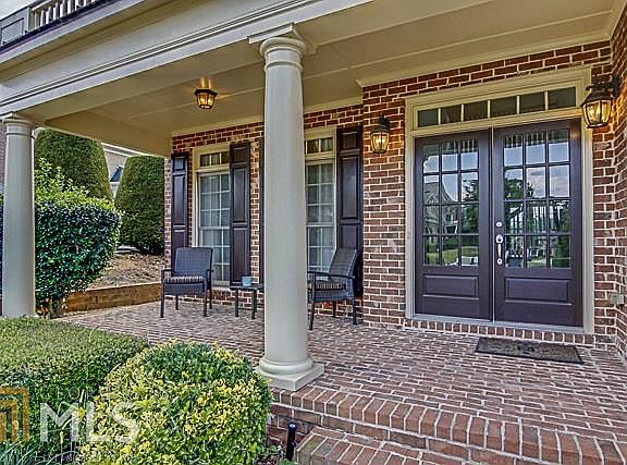 2nd image of 307 Carriage Oaks Dr
