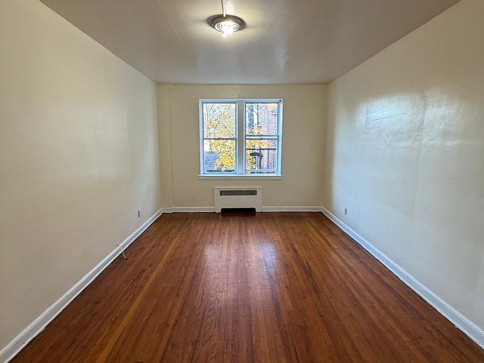 1st image of 356-355 Stuyvesant Ave #104