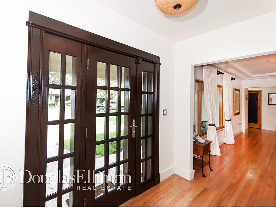 1st image of 366 NE 99th St