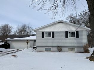 215 W 27th St, Marshfield, WI 54449
