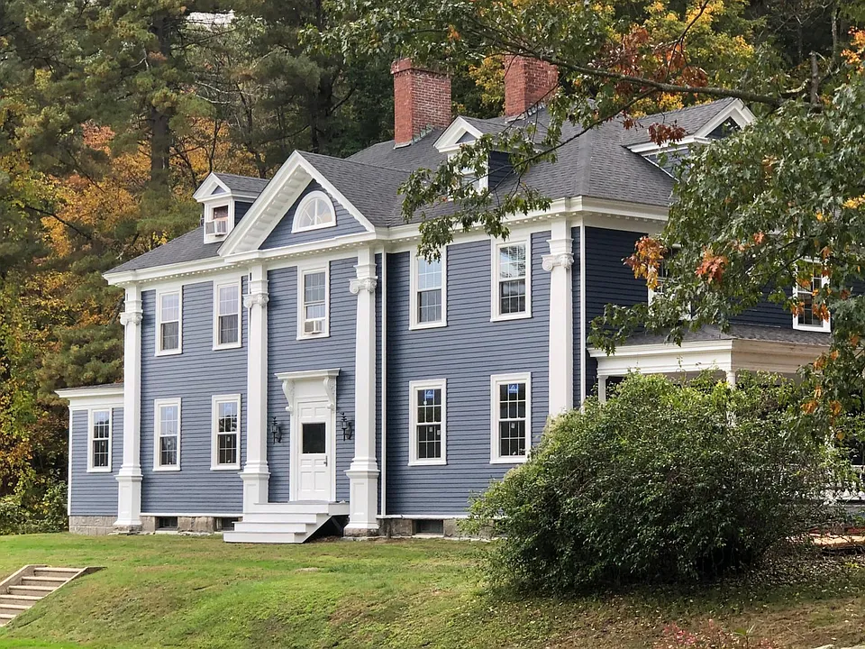 116 West Ave