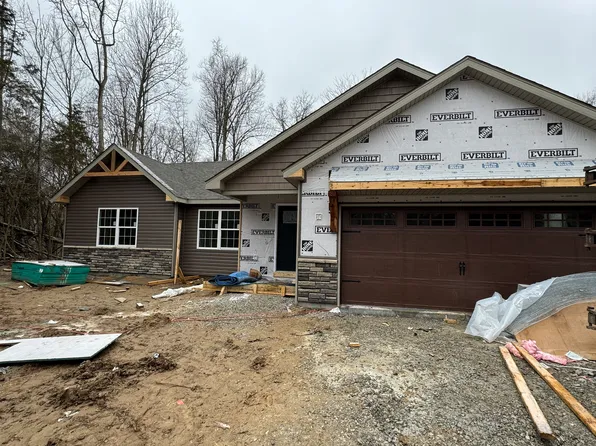 46 Lincoln Hls, Coatesville, IN 46121