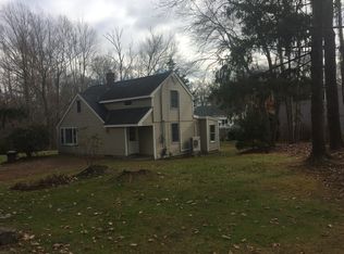 1931 Long Hill Rd, Guilford, CT 06437