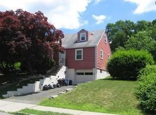 55 Hillairy Ave, Morristown, NJ 07960