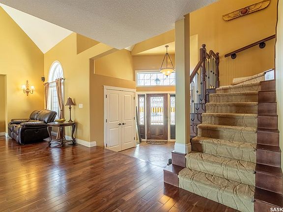 2nd image of 2514 Broderick ROAD