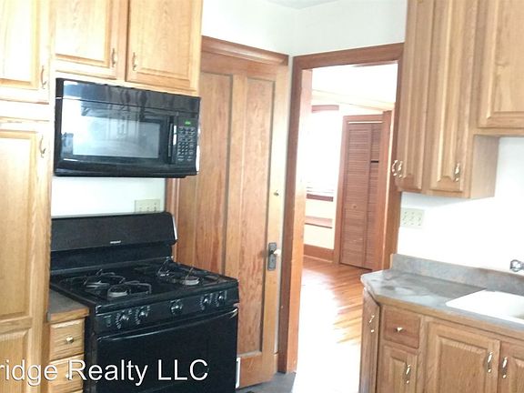 5th image of 3506 Daytona Ave