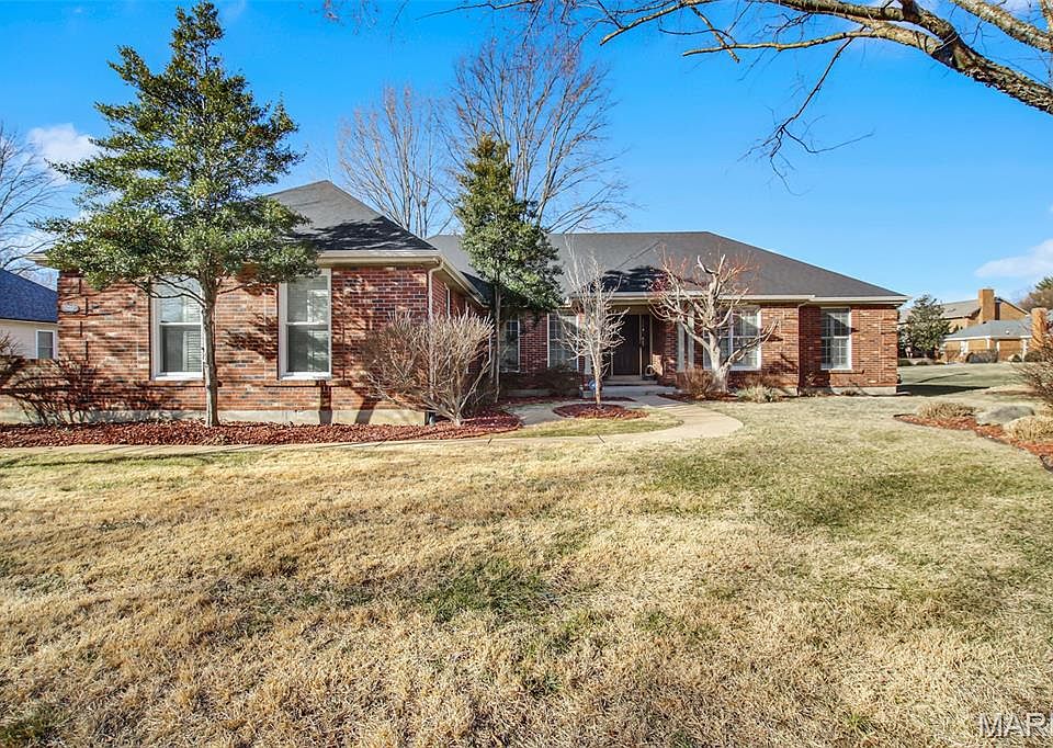 1st image of 6449 Bluff Farm Dr