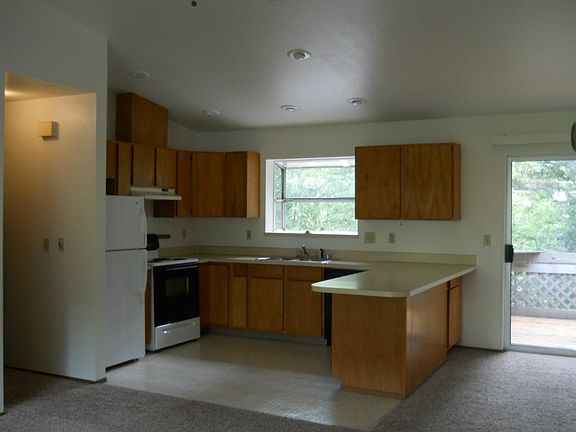 4th image of 76017603 143rd St NW