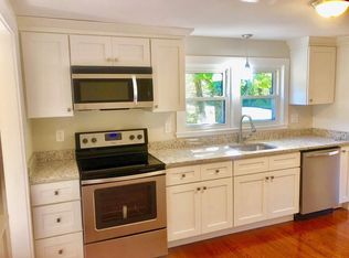 58 Herring Pond Rd, Plymouth, MA 02360