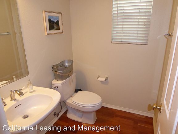 3rd image of 24447 Montevista Cir
