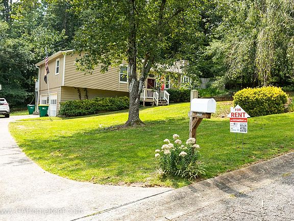 4th image of 610 Stations Dr