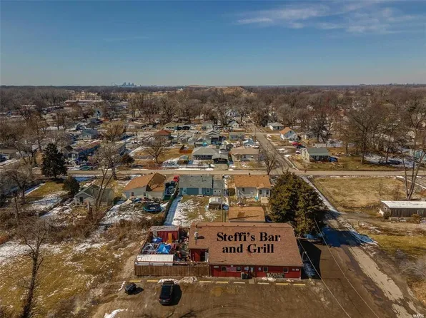 3125 Fairmont Ave, Collinsville, IL 62234