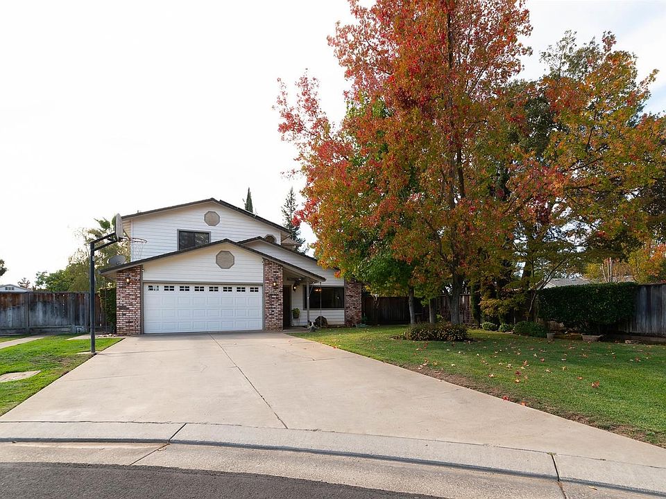 1st image of 17824 E Varene Ct
