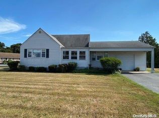 1210 August Rd, North Babylon, NY 11703