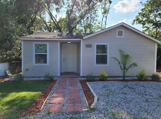 320 N Walnut Ave, Sand Springs, OK 74063