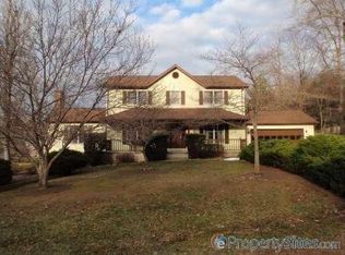 8337 Venture Dr, Waldorf, MD 20603