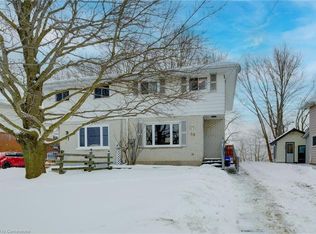 89 Oriole Pkwy W, Woolwich, ON N3B1C2