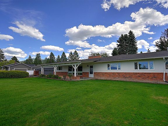 2nd image of 2821 Saint Thomas Dr