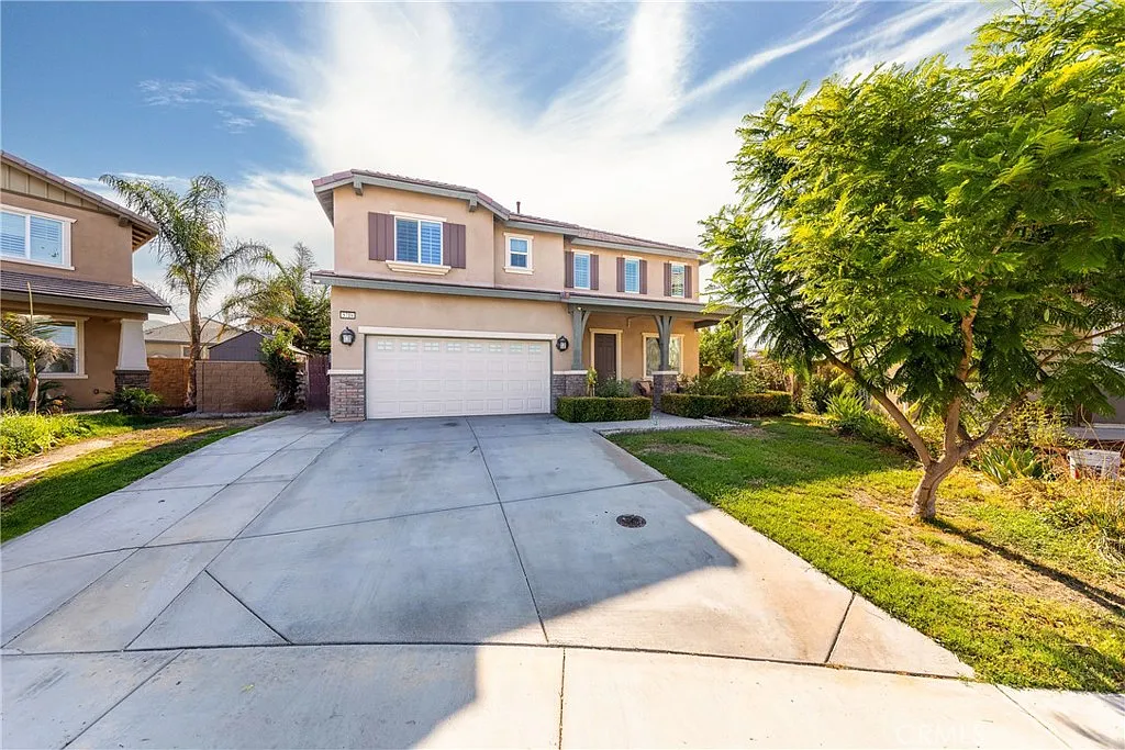 Building Photo - 5719 Skimmer Dr