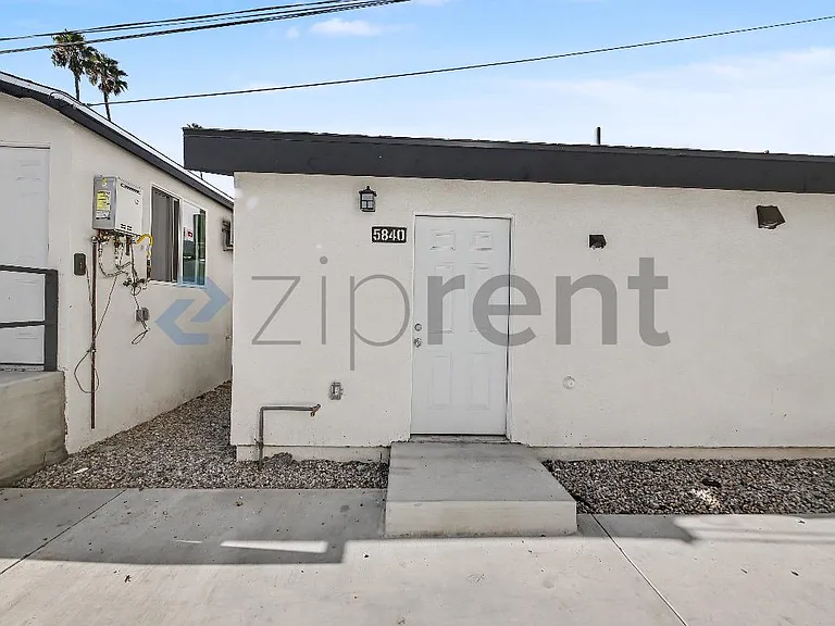5840 Denver Ave — Photo 2