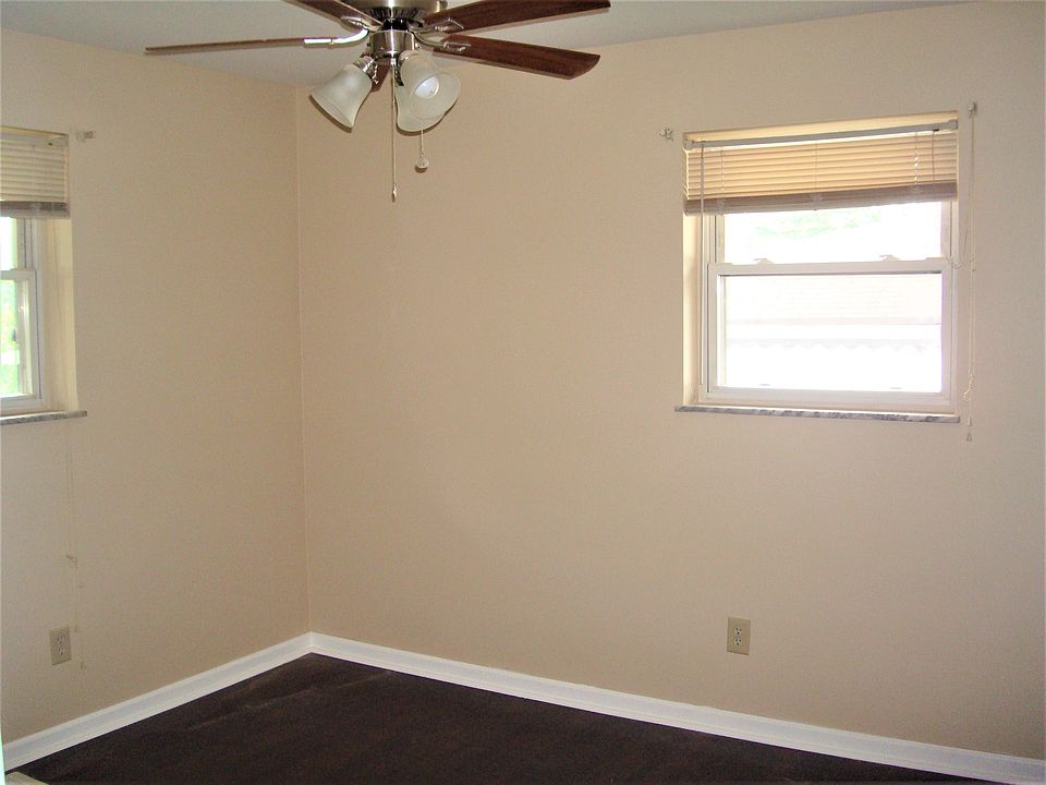 1st image of 4275 Selby Ct