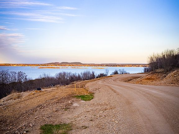 4th image of Shawnee St