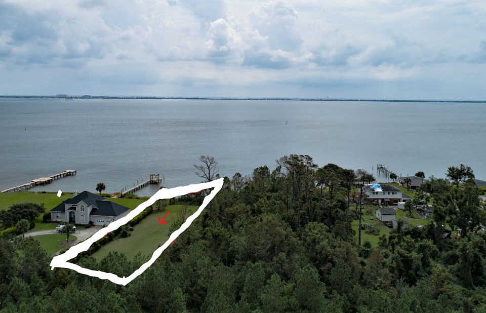 1st image of 149 Soundview Dr