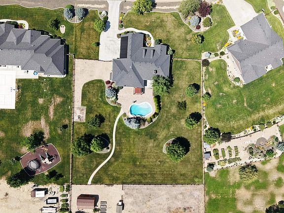 5th image of 25788 Amble Way