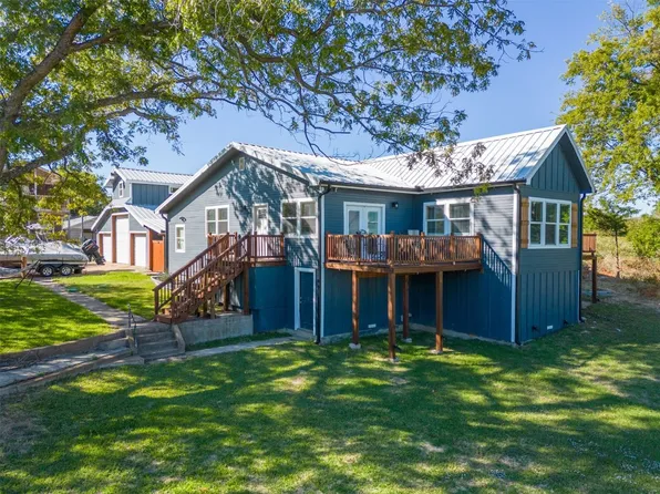 241 Rs County Road 1421, Point, TX 75472