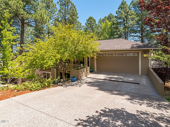 3rd image of 496 E Clover Creek Drive