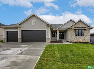12761 Mormon St, Omaha, NE 68142