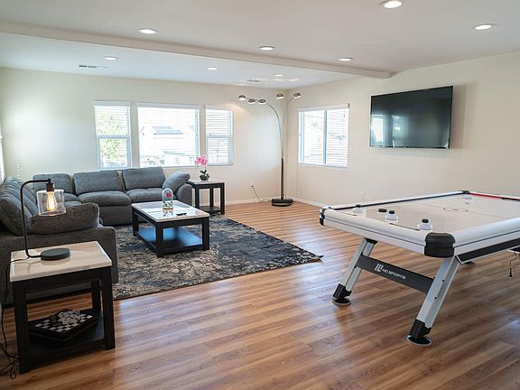 3rd image of 2338 W 239th St #1