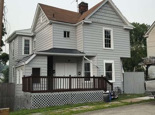120 Church St APT 1, Washington, PA 15301