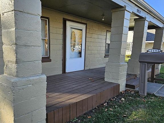 2nd image of 1152 Magnolia Ave