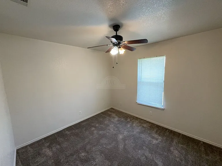 914 McDaniel Circle, Killeen — Photo 13
