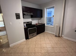 437 Kennedy Blvd APT 11, Bayonne, NJ 07002