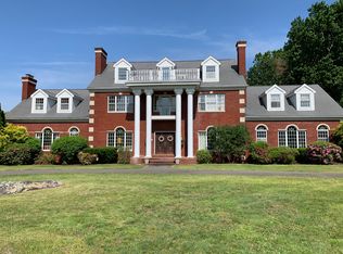 67 Michael Ln, Naugatuck, CT 06770