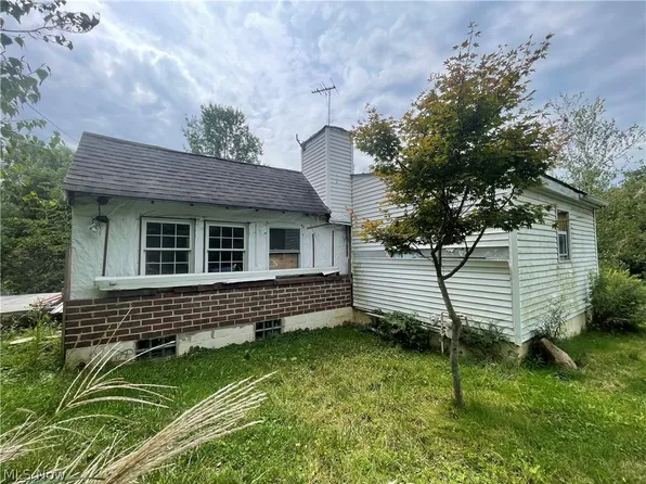 5012 S Ridge Rd E, Geneva, OH 44041