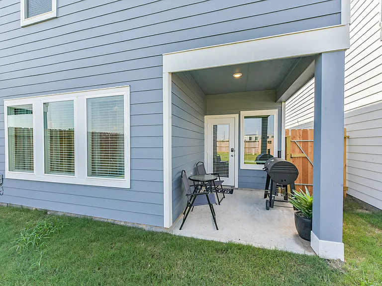 2811 Lisburn Terrace Ln — Photo 19