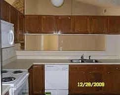 2nd image of 302 Jessica Dr