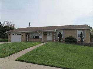1047 N 11th St, Whitehall, PA 18052