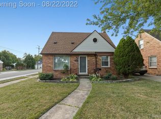 2660 Venice St, Dearborn, MI 48124
