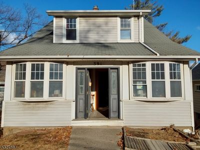 391 Central Ave, Haledon, NJ, 07508