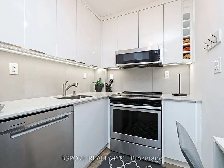 707 Mortimer Ave #BASEMENT — Photo 5